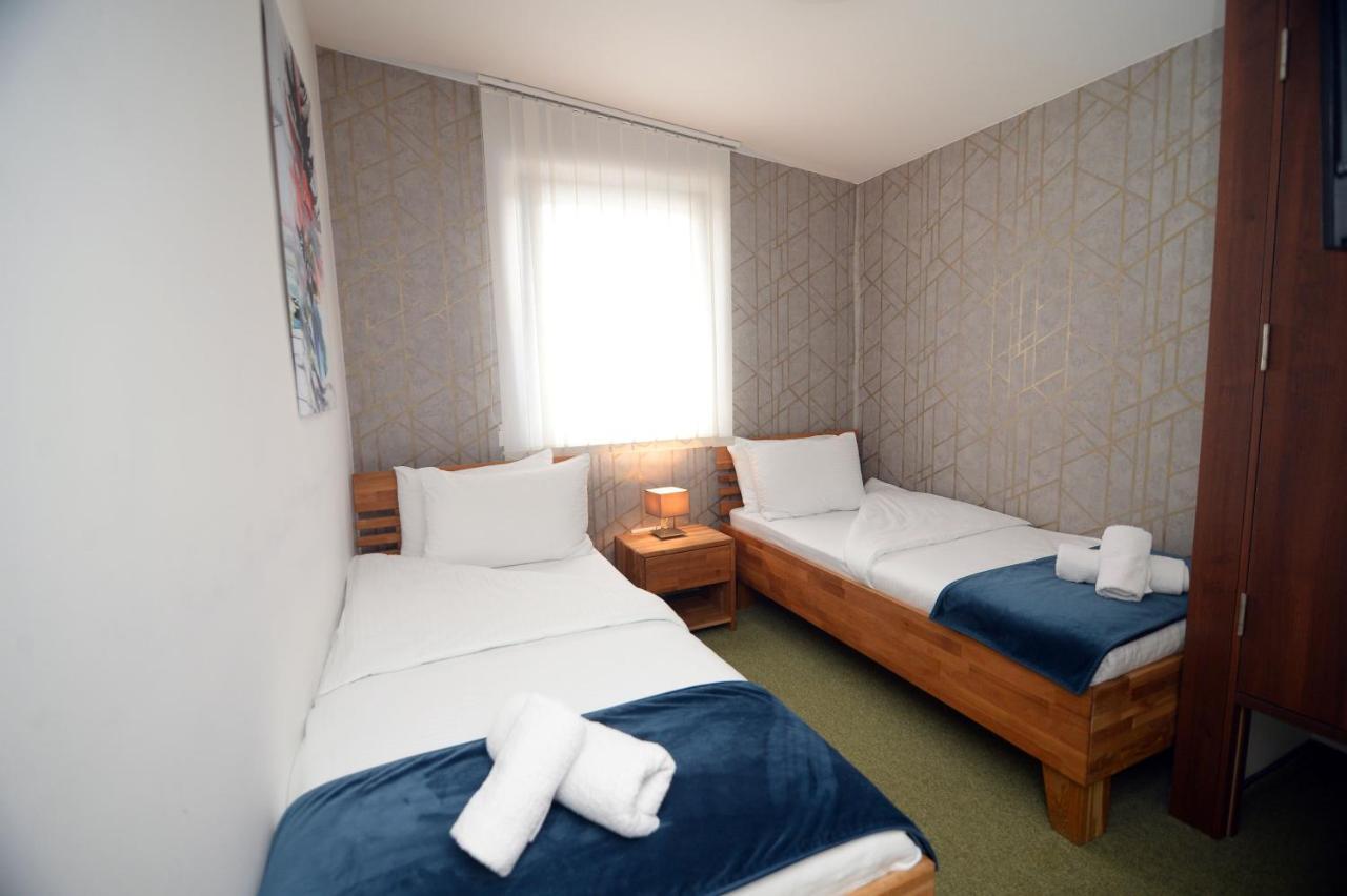 Apartmani Carolija Lucani Exterior foto